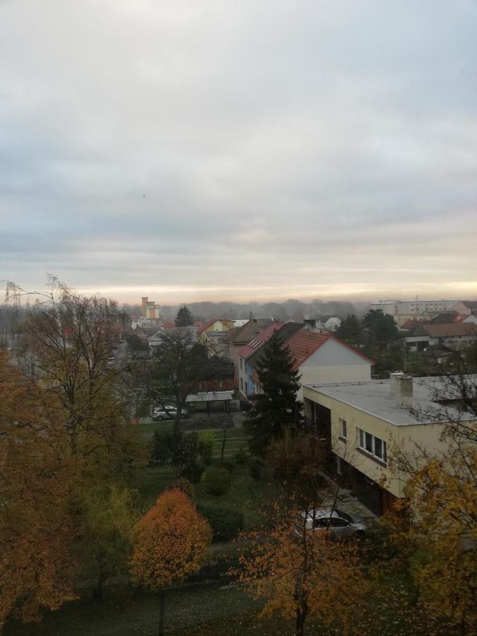 Plne Vybaveny Apartman Polni 1299 Daire Kojetín Dış mekan fotoğraf